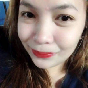 A Beautiful Filipina Girl