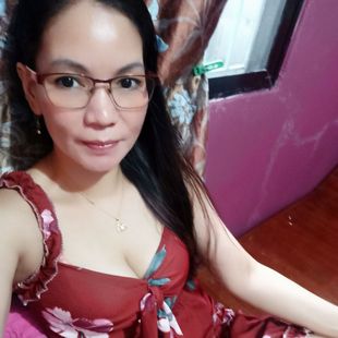 A Beautiful Filipina Girl