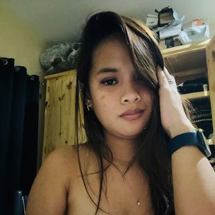 A Beautiful Filipina Girl