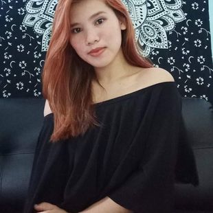 A Beautiful Filipina Girl