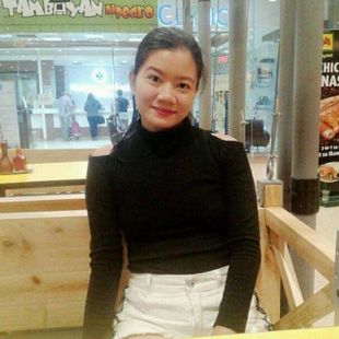 A Beautiful Filipina Girl
