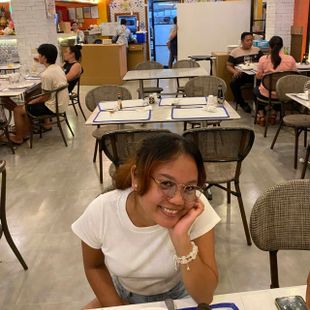 A Beautiful Filipina Girl