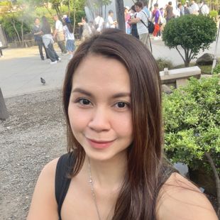 A Beautiful Filipina Girl