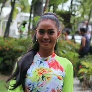 A Beautiful Filipina Girl