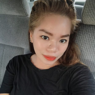 A Beautiful Filipina Girl