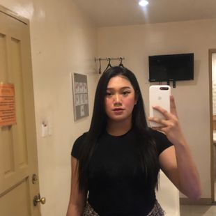 Filipina Ladyboy