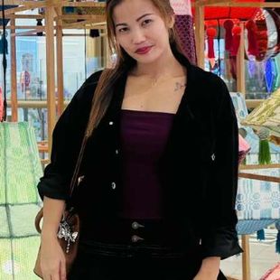 A Beautiful Filipina Girl