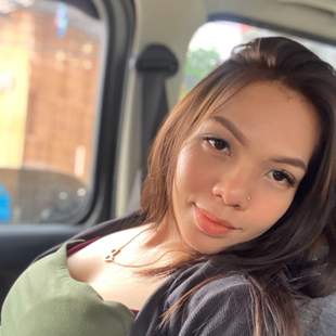 A Beautiful Filipina Girl