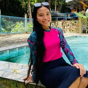 A Beautiful Filipina Girl