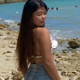 A Beautiful Filipina Girl