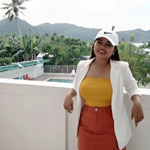 A Beautiful Filipina Girl