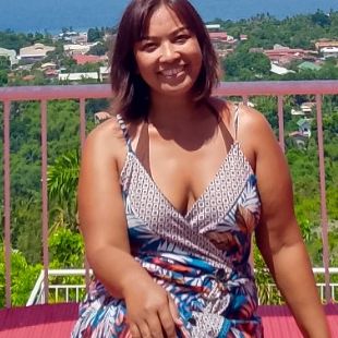 A Beautiful Filipina Girl