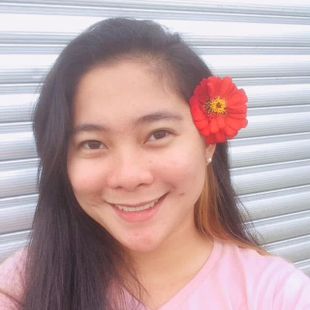 A Beautiful Filipina Girl