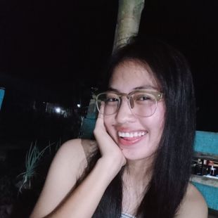A Beautiful Filipina Girl