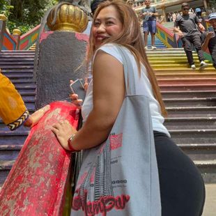 A Beautiful Filipina Girl