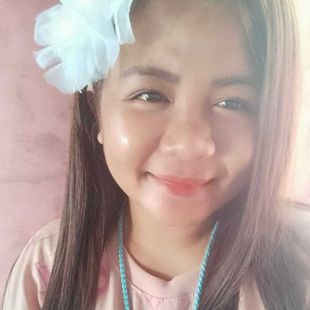 A Beautiful Filipina Girl