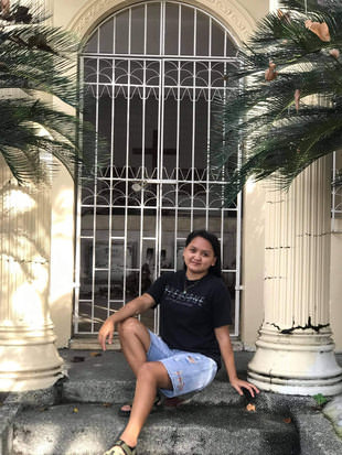 A Beautiful Filipina Girl