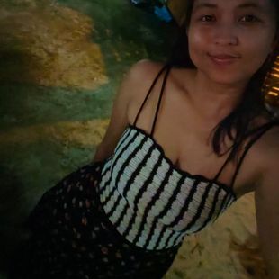 A Beautiful Filipina Girl
