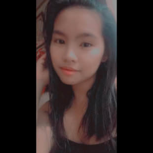 A Beautiful Filipina Girl