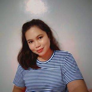 A Beautiful Filipina Girl