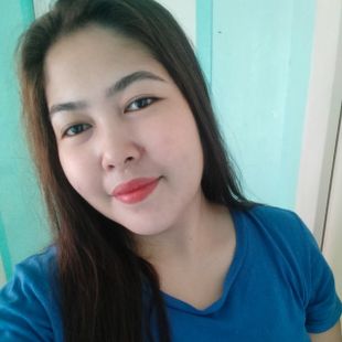 Pretty Filipina Girl