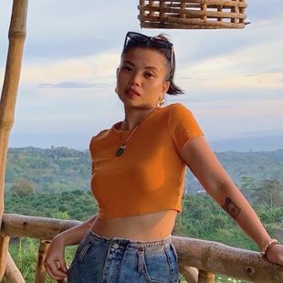 A Beautiful Filipina Girl