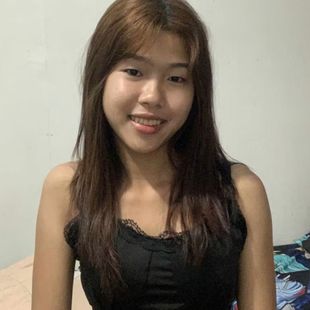 A Beautiful Filipina Girl