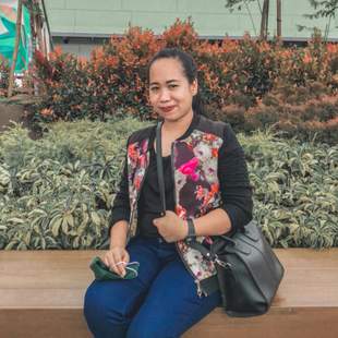 A Beautiful Filipina Girl