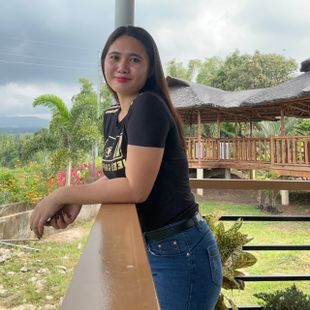 A Beautiful Filipina Girl