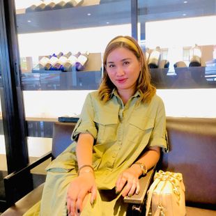 A Beautiful Filipina Girl