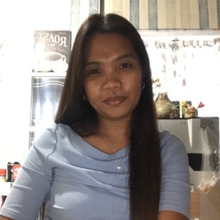 A Beautiful Filipina Girl