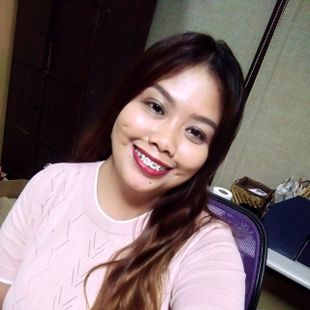 A Beautiful Filipina Girl