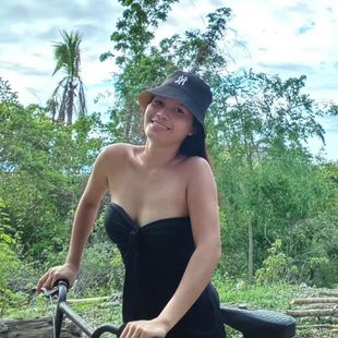 A Beautiful Filipina Girl