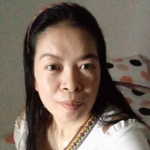 A Beautiful Filipina Girl