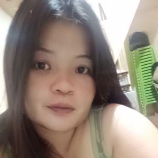 A Beautiful Filipina Girl