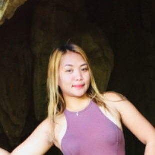 A Beautiful Filipina Girl