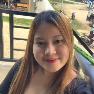 A Beautiful Filipina Girl