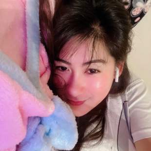 A Beautiful Filipina Girl