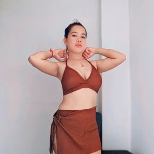 A Beautiful Filipina Girl