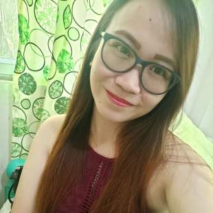 A Beautiful Filipina Girl