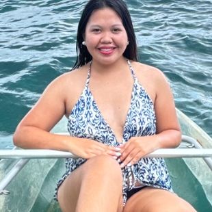 A Beautiful Filipina Girl