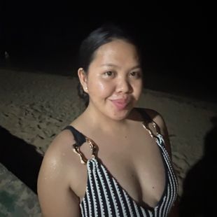A Beautiful Filipina Girl