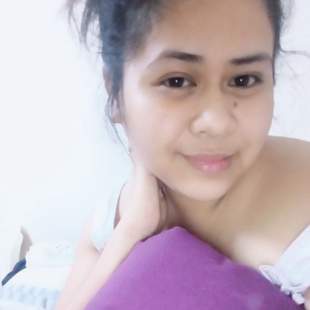 A Beautiful Filipina Girl