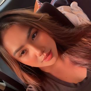 A Beautiful Filipina Girl