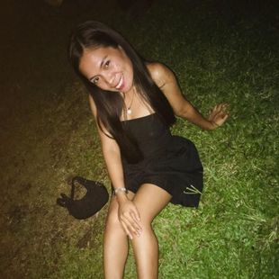 A Beautiful Filipina Girl
