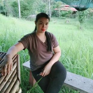 A Beautiful Filipina Girl