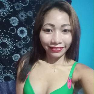 A Beautiful Filipina Girl