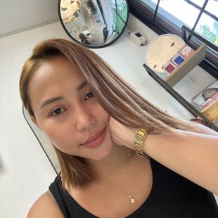 A Beautiful Filipina Girl