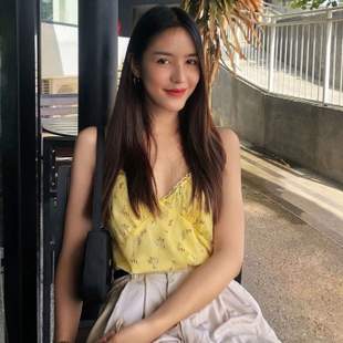 Filipina Ladyboy