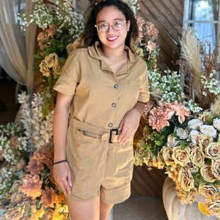 A Beautiful Filipina Girl